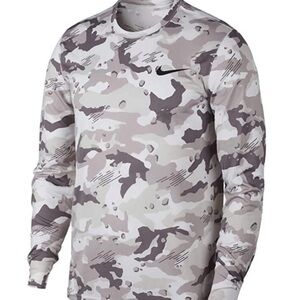 Men’s Nike drifit long sleeve shirt medium